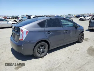 2015 Toyota Prius Four with VIN JTDKN3DU1F1977532, listed as a Copart auction lot 57658505 with 261,964 mi miles and Salvage title. Bid and sale history available at DreamBid. Image 3.