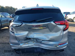 2019 GMC Terrain Denali with VIN 3GKALXEX0KL266963, listed as a IAAI auction lot 41257977 with 80,876 mi miles. Bid and sale history available at carsss.com. Image 16.