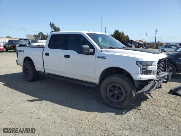 2016 Ford F-150 XLT with VIN 1FTFW1EFXGKE04983, listed as a Copart auction lot 52567255 with 176,350 mi miles and Salvage Title. Bid and sale history available at carsss.com. Image 4.