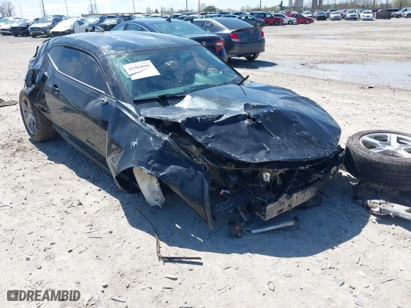 2016 Chevrolet Camaro 2LT with VIN 1G1FD1RS6G0127380, listed as a IAAI auction lot 41984666 with 228,802 mi miles. Bid and sale history available at carsss.com. Image 6.