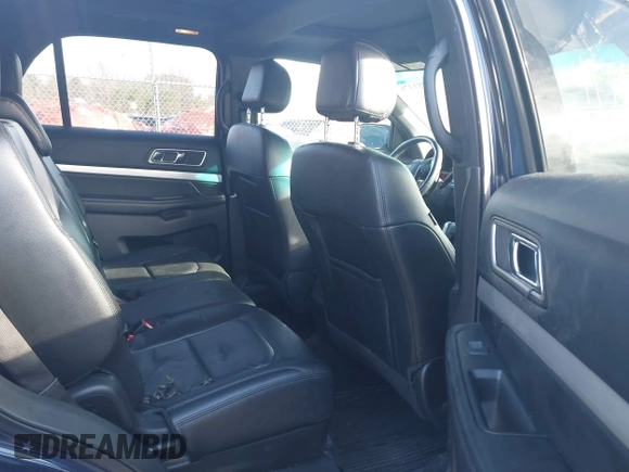2016 Ford Explorer XLT z VIN 1FM5K8D88GGB48652, wystawiony jako IAAI lot #41781476 z przebiegiem 113 650 mil mil oraz . Historia ofert i sprzedaży dostępna na DreamBid. Obrazek 8.
