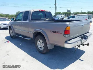 2001 Toyota Tundra Ltd with VIN 5TBBT48121S207923, listed as a IAAI auction lot 42061379 with 273,808 mi miles. Bid and sale history available at carsss.com. Image 3.