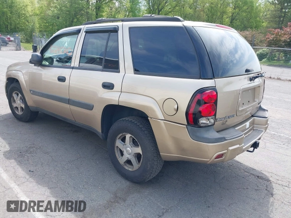 2004 Chevrolet TrailBlazer LS with VIN 1GNDT13S842241592, listed as a IAAI auction lot 42245353 with 115,691 mi miles and . Bid and sale history available at DreamBid. Image 3.