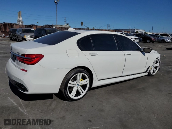 2018 BMW 7 Series 750i with VIN WBA7F0C53JGM23021, listed as a Copart auction lot 38758303 with 0 mi miles. Bid and sale history available at carsss.com. Image 3.