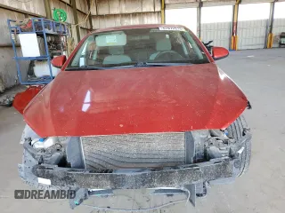 2017 Hyundai Elantra SE z VIN 5NPD74LF4HH142127, wystawiony jako Copart lot #57972015 z przebiegiem 104 176 mil mil oraz Szkoda całkowita • Salvage title. Historia ofert i sprzedaży dostępna na DreamBid. Obrazek 5.