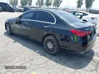 2022 Mercedes-Benz C 300 with VIN W1KAF4GB9NR017910, listed as a IAAI auction lot 42181450 with 41,588 mi miles and . Bid and sale history available at DreamBid. Image 3.