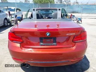 2018 BMW 2 Series 230i с VIN WBA2M7C52JVA97560, выставлен на аукционе IAAI как лот 42288220 с пробегом 40 218 миль миль и . История ставок и продаж доступна на DreamBid. Изображение 16.