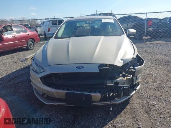 2018 Ford Fusion SE with VIN 3FA6P0H72JR127203, listed as a IAAI auction lot 41642076 with 74,034 mi miles. Bid and sale history available at carsss.com. Image 13.