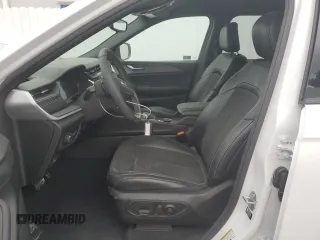 2024 Jeep Grand Cherokee Altitude with VIN 1C4RJGAG7R8546530, listed as a Copart auction lot 76833584 with 9,456 mi miles and Clean title. Bid and sale history available at DreamBid. Image 7.