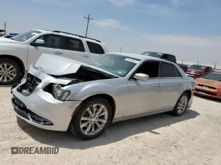 2020 Chrysler 300 S with VIN 2C3CCAGGXLH154801, listed as a Copart auction lot 58155674 with 98,028 mi miles and Salvage Title. Bid and sale history available at DreamBid. Image 1.
