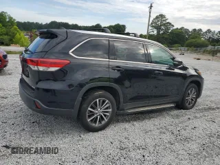 2019 Toyota Highlander SE with VIN 5TDKZRFH7KS360723, listed as a Copart auction lot 60789205 with 169,187 mi miles and Clean title. Bid and sale history available at DreamBid. Image 3.