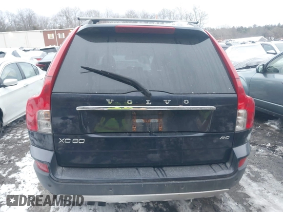 2011 Volvo XC90 I6 с VIN YV4952CZ6B1577348, выставлен на аукционе IAAI как лот 41541644 с пробегом 149 292 миль миль и . История ставок и продаж доступна на DreamBid. Изображение 16.