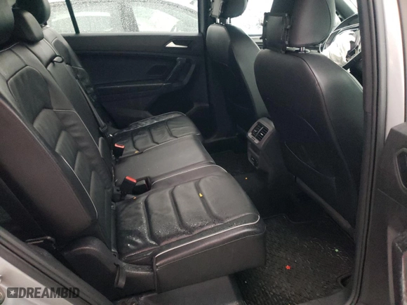 2020 Volkswagen Tiguan SEL Premium R-Line with VIN 3VV4B7AX4LM157226, listed as a Copart auction lot 80672224 with 44,007 mi miles and Salvage Title. Bid and sale history available at carsss.com. Image 10.