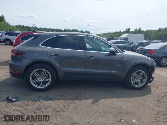 2015 Porsche Macan S with VIN WP1AB2A52FLB41503, listed as a IAAI auction lot 42378194 with 112,507 mi miles and . Bid and sale history available at DreamBid. Image 13.