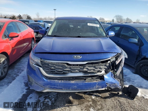 2021 Kia Seltos LX with VIN KNDEPCAA8M7189875, listed as a Copart auction lot 41743735 with 68,359 mi miles and Salvage Title. Bid and sale history available at carsss.com. Image 5.