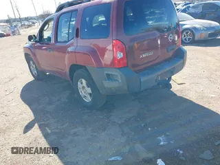 2007 Nissan Xterra S z VIN 5N1AN08U47C514077, wystawiony jako IAAI lot #41283479 z przebiegiem 210 739 mil mil oraz . Historia ofert i sprzedaży dostępna na DreamBid. Obrazek 3.
