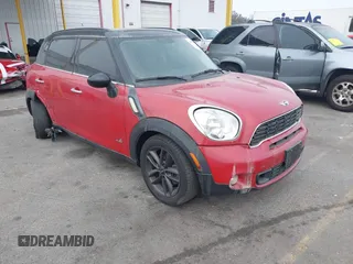 2013 MINI Countryman S ALL4 with VIN WMWZC5C53DWM16109, listed as a IAAI auction lot 41022218 with 113,152 mi miles and . Bid and sale history available at DreamBid. Image 1.