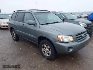 2004 Toyota Highlander with VIN JTEHD21A540032261, listed as a IAAI auction lot 41730761 with 214,720 mi miles. Bid and sale history available at carsss.com. Image 1.