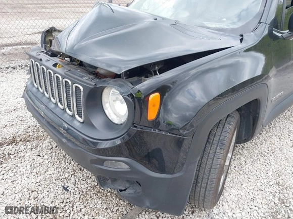 2017 Jeep Renegade Altitude with VIN ZACCJABB8HPG37707, listed as a IAAI auction lot 39314901 with 59,544 mi miles. Bid and sale history available at carsss.com. Image 17.