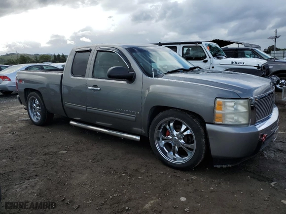 2009 Chevrolet Silverado 1500 LT with VIN 1GCEK29029Z114797, listed as a Copart auction lot 51542175 with 307,799 mi miles and Salvage Title. Bid and sale history available at carsss.com. Image 4.