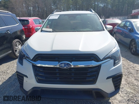 2025 Subaru Ascent Premium z VIN 4S4WMADD1S3405704, wystawiony jako IAAI lot #41772868 z przebiegiem 2 999 mil mil oraz . Historia ofert i sprzedaży dostępna na DreamBid. Obrazek 12.
