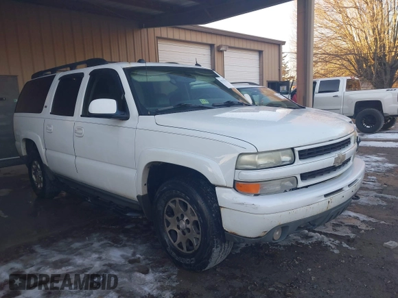 2005 Chevrolet Suburban Z71 with VIN 3GNFK16Z35G264713, listed as a IAAI auction lot 41255425 with 237,805 mi miles. Bid and sale history available at carsss.com. Image 1.