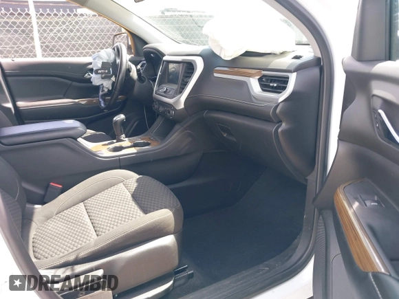 2019 GMC Acadia SLE with VIN 1GKKNKLA3KZ124633, listed as a IAAI auction lot 41921172 with 47,807 mi miles. Bid and sale history available at carsss.com. Image 5.