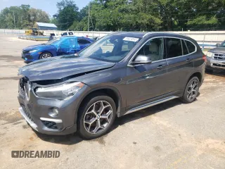 2019 BMW X1 sDrive28i z VIN WBXHU7C54K3H46420, wystawiony jako Copart lot #54624045 z przebiegiem 76 819 mil mil oraz Szkoda całkowita • Salvage title. Historia ofert i sprzedaży dostępna na DreamBid. Obrazek 1.