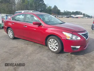 2014 Nissan Altima 2.5 with VIN 1N4AL3AP9EC282398, listed as a IAAI auction lot 41853928 with 209,061 mi miles. Bid and sale history available at carsss.com. Image 1.