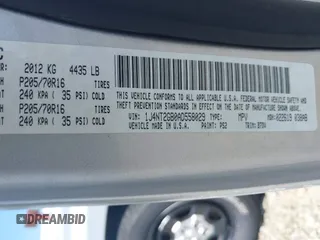 2010 Jeep Patriot Sport z VIN 1J4NT2GB0AD558029, wystawiony jako IAAI lot #42269384 z przebiegiem 231 583 mil mil oraz . Historia ofert i sprzedaży dostępna na DreamBid. Obrazek 9.