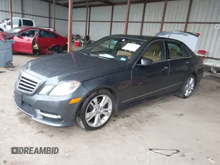 2013 Mercedes-Benz E 350 Luxury with VIN WDDHF8JB9DA748123, listed as a IAAI auction lot 41958844 with 101,368 mi miles and . Bid and sale history available at DreamBid. Image 17.