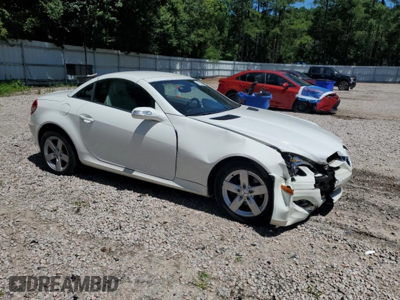 2007 Mercedes-Benz SLK 280 z VIN WDBWK54F57F154886, wystawiony jako Copart lot #61651645 z przebiegiem 115 855 mil mil oraz Szkoda całkowita • Salvage title. Historia ofert i sprzedaży dostępna na DreamBid. Obrazek 4.