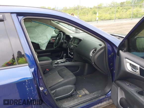 2018 Nissan Pathfinder SV z VIN 5N1DR2MM1JC621095, wystawiony jako IAAI lot #42371403 z przebiegiem 130 925 mil mil oraz . Historia ofert i sprzedaży dostępna na DreamBid. Obrazek 5.