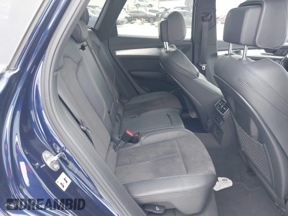 2019 Audi SQ5 Premium with VIN WA1A4AFY5K2026154, listed as a IAAI auction lot 41318583 with 86,682 mi miles. Bid and sale history available at carsss.com. Image 8.