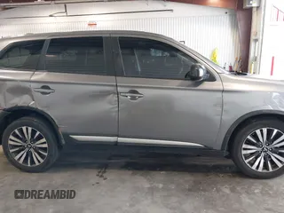 2020 Mitsubishi Outlander ES with VIN JA4AD2A30LZ039923, listed as a IAAI auction lot 42384741 with 107,955 mi miles and . Bid and sale history available at DreamBid. Image 12.