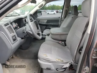 2008 Dodge 1500 ST z VIN 1D7HU18N68J134195, wystawiony jako Copart lot #57781925 z przebiegiem 122 316 mil mil oraz Szkoda całkowita • Salvage title. Historia ofert i sprzedaży dostępna na DreamBid. Obrazek 7.