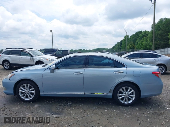 2012 Lexus ES 330 z VIN JTHBK1EG6C2475402, wystawiony jako IAAI lot #42244489 z przebiegiem 80 607 mil mil oraz . Historia ofert i sprzedaży dostępna na DreamBid. Obrazek 14.