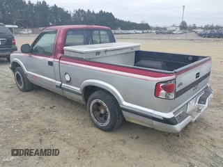 1995 Chevrolet S-10 with VIN 1GCCS1444SK145415, listed as a IAAI auction lot 41786907 with 166,811 mi miles and . Bid and sale history available at DreamBid. Image 3.