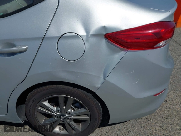 2018 Hyundai Elantra SEL with VIN 5NPD84LF4JH304549, listed as a IAAI auction lot 41981428 with 81,022 mi miles and . Bid and sale history available at DreamBid. Image 17.