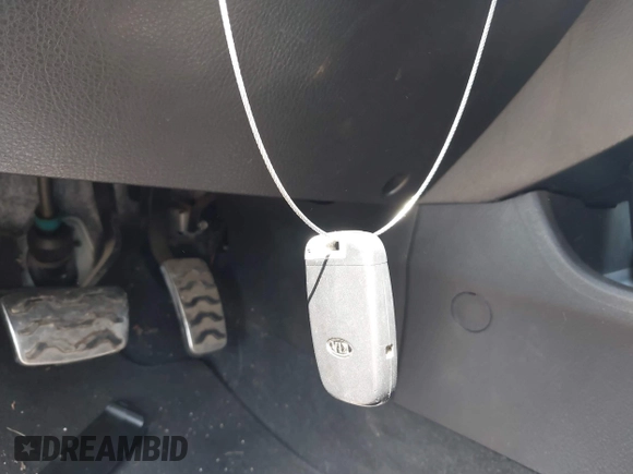 2011 Kia Sorento SX with VIN 5XYKWDA21BG144877, listed as a IAAI auction lot 42597458 with 238,443 mi miles and . Bid and sale history available at DreamBid. Image 11.