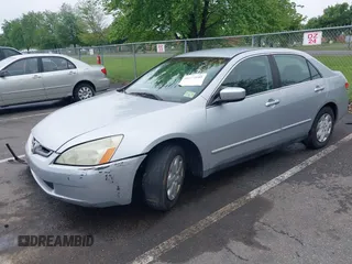 2004 Honda Accord LX z VIN 1HGCM56354A055237, wystawiony jako IAAI lot #42274905 z przebiegiem 198 550 mil mil oraz . Historia ofert i sprzedaży dostępna na DreamBid. Obrazek 2.