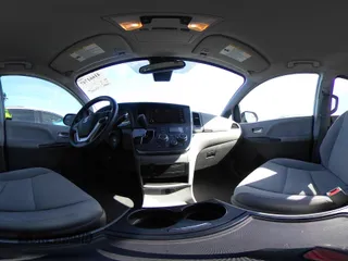 2019 Toyota Sienna LE Auto Access Seat with VIN 5TDKZ3DC9KS003158, listed as a IAAI auction lot 41661747 with 129,860 mi miles and . Bid and sale history available at DreamBid. Image 19.