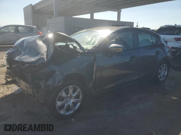 2014 Mazda 3 i Sport with VIN JM1BM1K78E1185347, listed as a Copart auction lot 47872775 with Not Provided miles and Salvage Title. Bid and sale history available at carsss.com. Image 1.