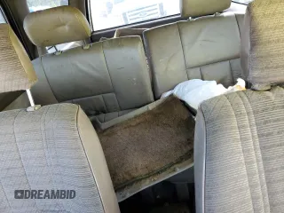 1996 Toyota 4Runner SR5 с VIN JT3GN86R1T0017368, выставлен на аукционе Copart как лот 51473545 с пробегом 87 781 миль миль и Чистый • Clean title. История ставок и продаж доступна на DreamBid. Изображение 10.
