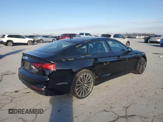 2022 Audi A5 Sportback Premium Plus z VIN WAUCBCF52NA029266, wystawiony jako Copart lot #88552705 z przebiegiem 39 212 mil mil oraz Szkoda całkowita • Salvage title. Historia ofert i sprzedaży dostępna na DreamBid. Obrazek 3.
