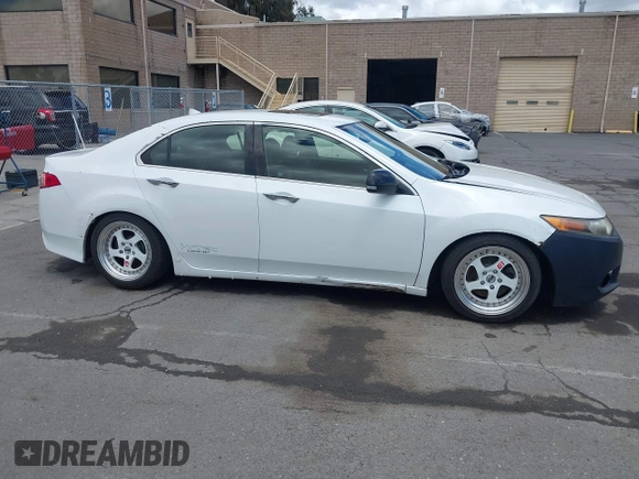 2012 Acura TSX Special Edition z VIN JH4CU2E88CC024043, wystawiony jako IAAI lot #42245084 z przebiegiem 205 573 mil mil oraz . Historia ofert i sprzedaży dostępna na DreamBid. Obrazek 13.
