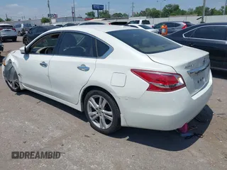 2013 Nissan Altima SV with VIN 1N4BL3AP7DN523429, listed as a IAAI auction lot 42016429 with 188,953 mi miles and . Bid and sale history available at DreamBid. Image 3.