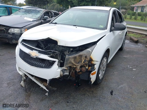 2011 Chevrolet Cruze LS with VIN 1G1PD5SH1B7211620, listed as a IAAI auction lot 40309962 with 248,815 mi miles. Bid and sale history available at carsss.com. Image 6.