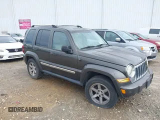 2005 Jeep Liberty Limited with VIN 1J4GK58K85W513961, listed as a IAAI auction lot 41921343 with 347,996 mi miles. Bid and sale history available at carsss.com. Image 1.