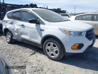 2017 Ford Escape S with VIN 1FMCU0F70HUB65598, listed as a IAAI auction lot 41701930 with 121,880 mi miles. Bid and sale history available at carsss.com. Image 1.